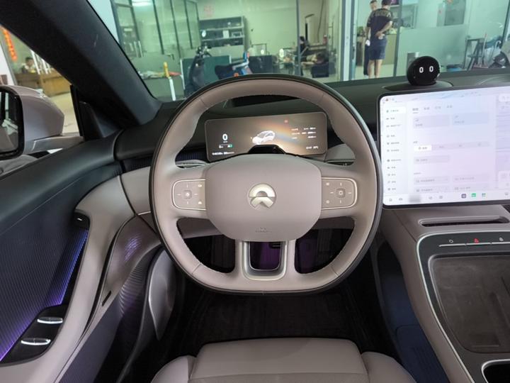 ET5T 2025 75kWh Touring photo 6
