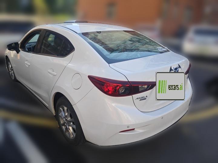 3 Axela 2014 Sedan 1.5L AT Luxury photo 4