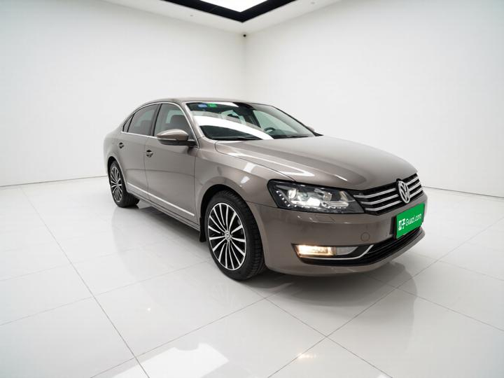 Passat 2015 1.8TSI DSG photo 3