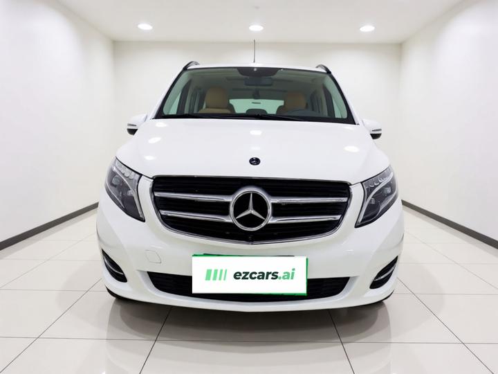 V-Class 2018 V 260 L Premium Extended China V photo 2