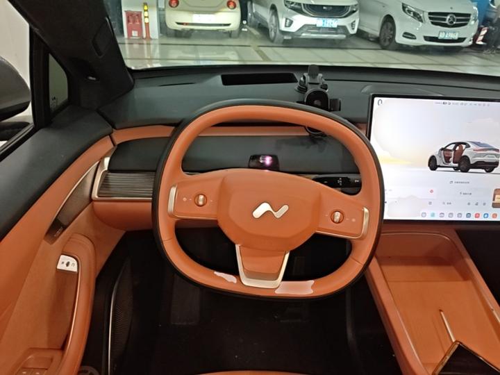 L60 2024 60kWh AWD photo 6