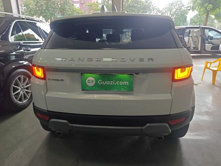 Range Rover Evoque 2018 240PS PURE photo 5