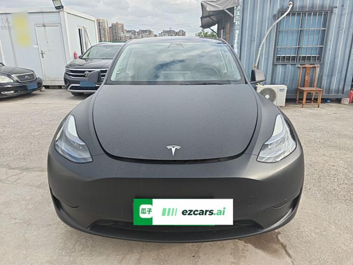 Model Y 2022 RWD photo 2