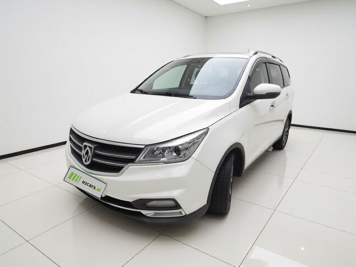 730 2019 1.5L MT Fashion 7-Seater China V