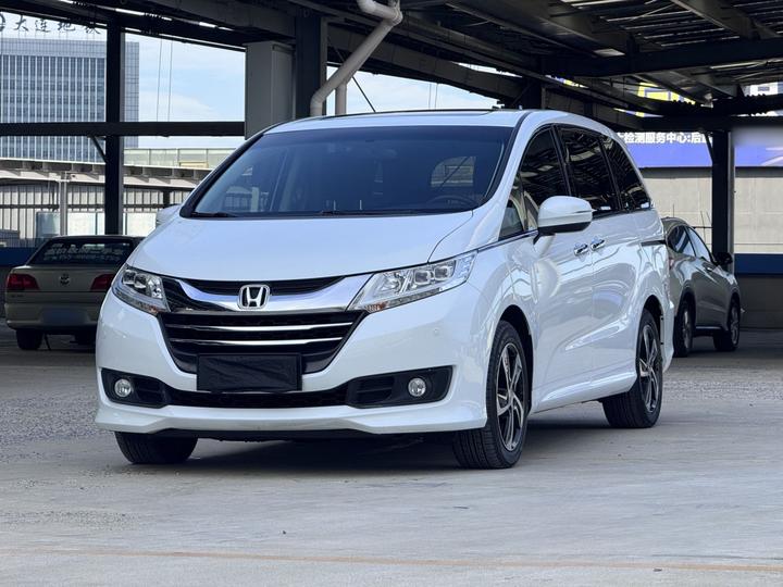 Odyssey 2015 Facelift 2.4L Smart