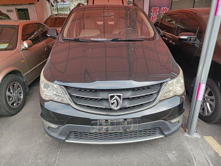 730 2014 1.5L MT Luxury ESP 7-Seater photo 2