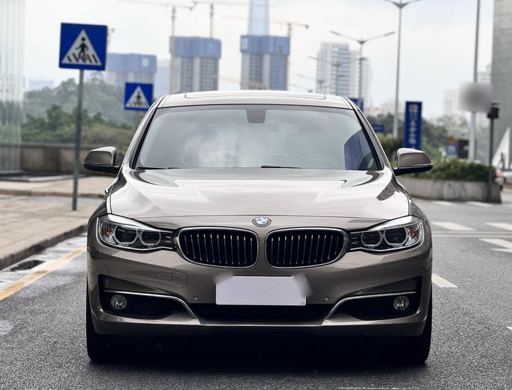 3 SeriesGT 2016 328i Design Package photo 2