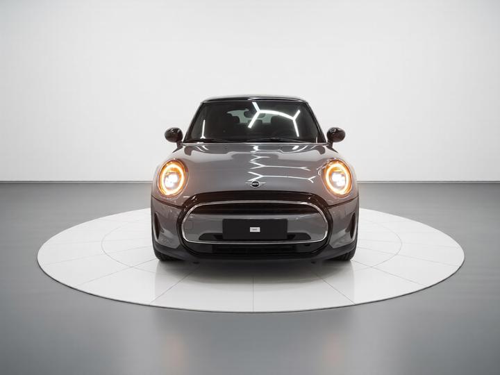 2022 Facelift 1.5T COOPER Classic photo 2