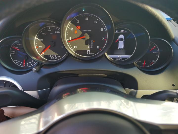 2015 Cayenne 3.0T photo 4