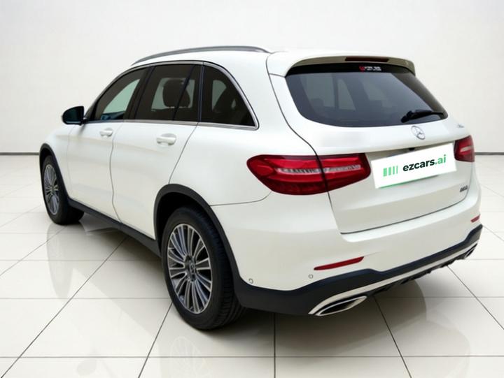 GLC 2017 GLC 260 4MATIC Dynamic photo 4