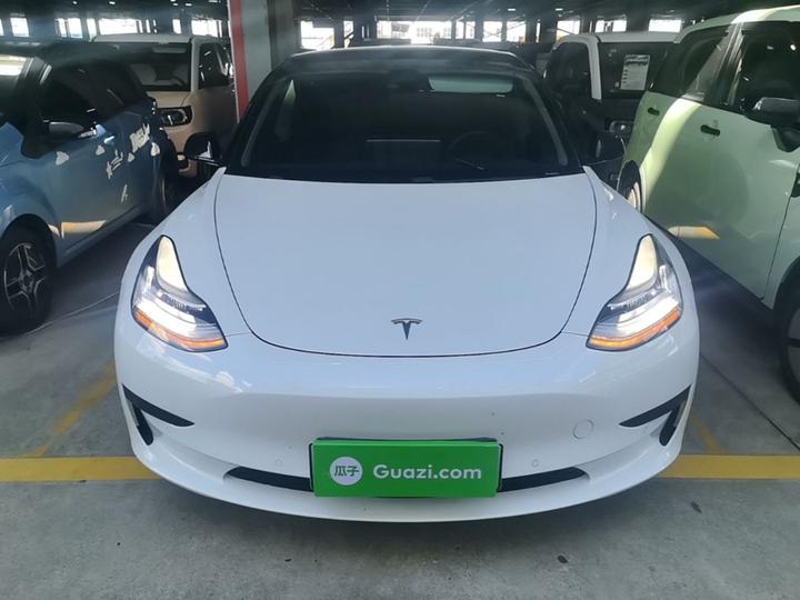 Model 3 2020 Standard Range RWD Upgraded photo 2