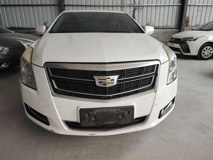 XTS 2016 28T Tech photo 2