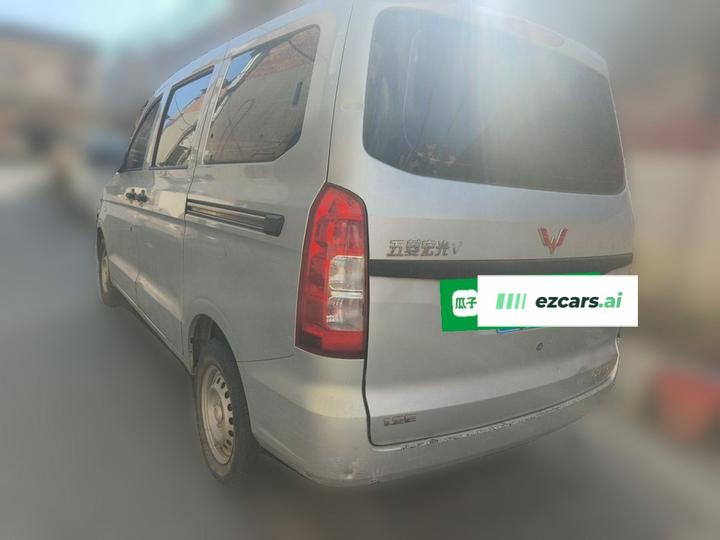 Wuling Hongguang V 2020 1.2L China VI LSI photo 4