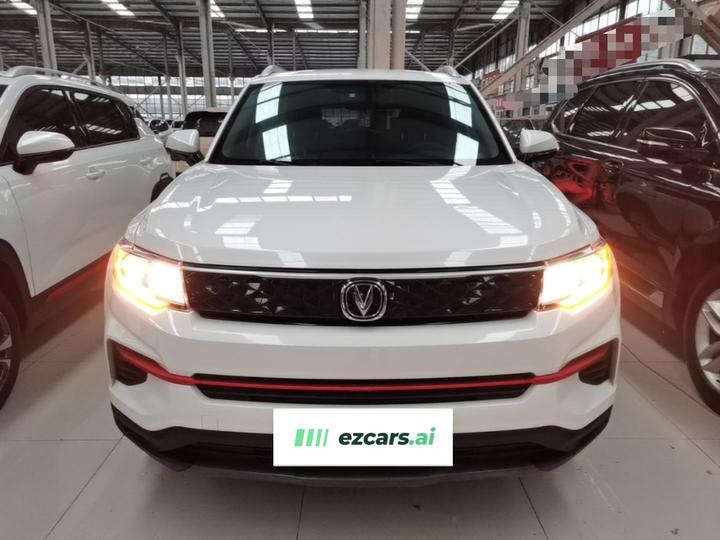 CS35PLUS 2021 1.6L MT Elite photo 2