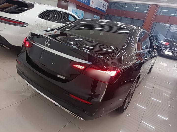 E-Class 2023 Facelift E 300 L Sport Fashion photo 6