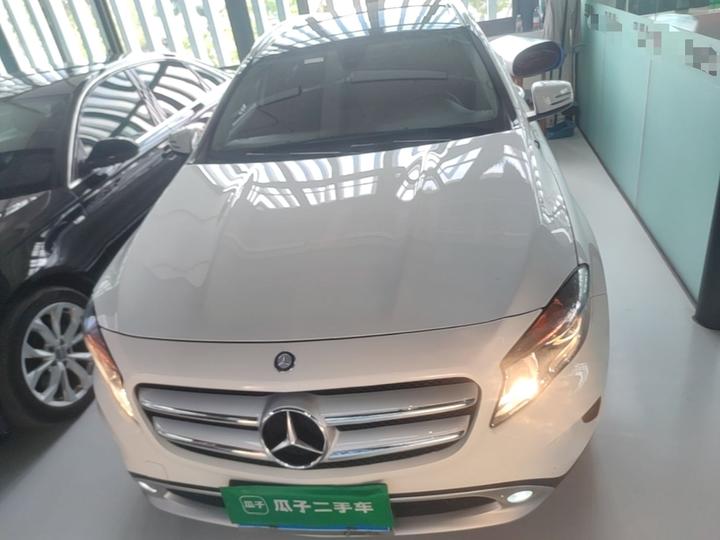 GLA 2016 GLA 200 Dynamic photo 2