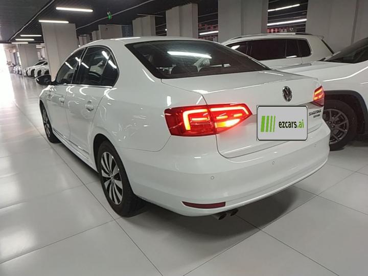Sagitar 2017 230TSI AT Comfort photo 4