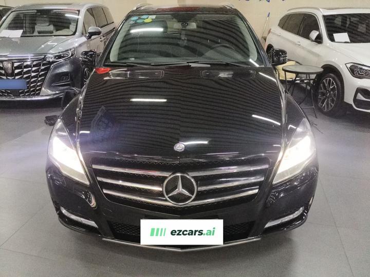 R-Class 2017 R 320 4MATIC Business Edition photo 2