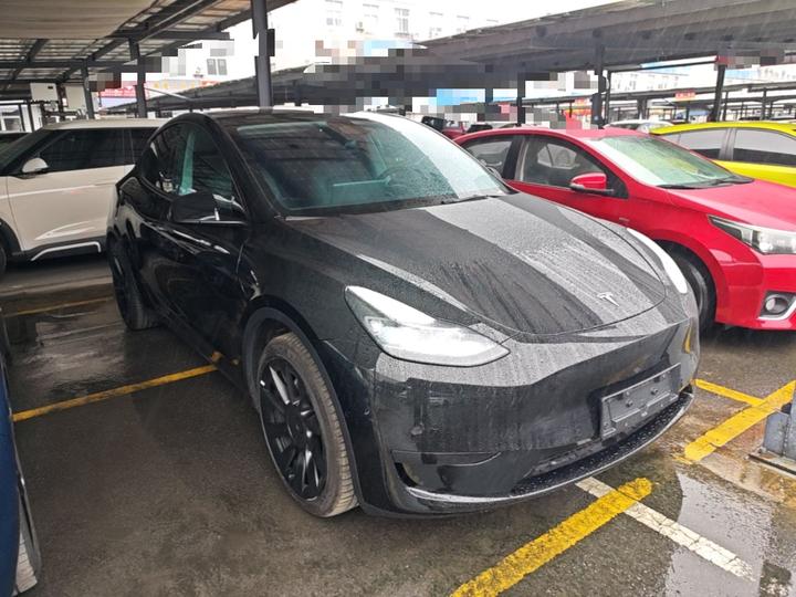 Model Y 2022 Facelift RWD photo 3