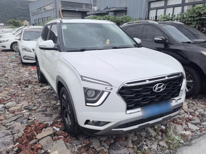 ix25 2020 1.5L CVT GLS Smart photo 3