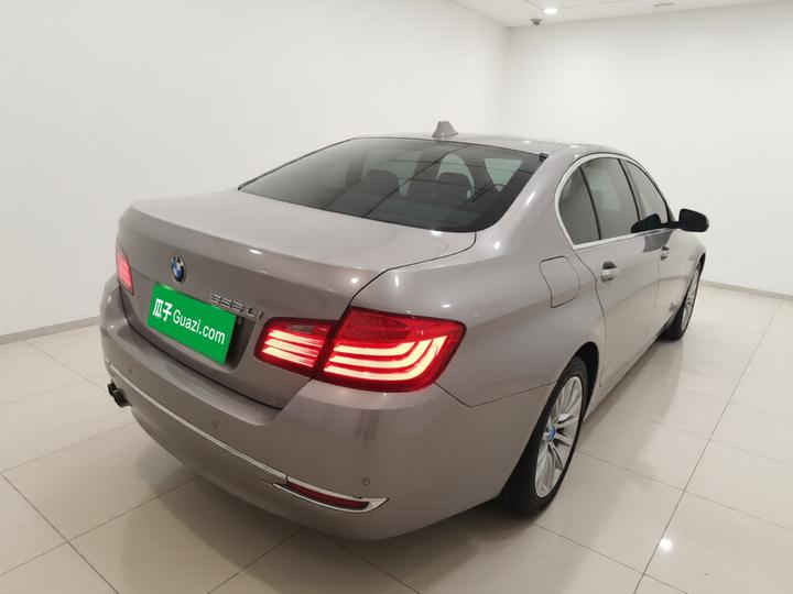 5 Series 2014 525Li Luxury Design Package photo 4