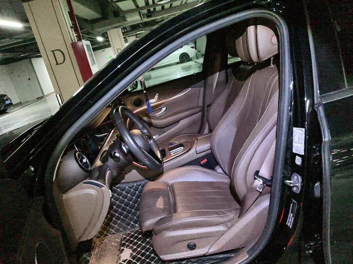 E-Class 2021 E 260 L photo 7
