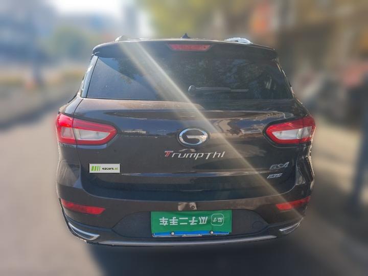 GAC Trumpchi GS4 2017 235T AT RWD Luxury Connected photo 3