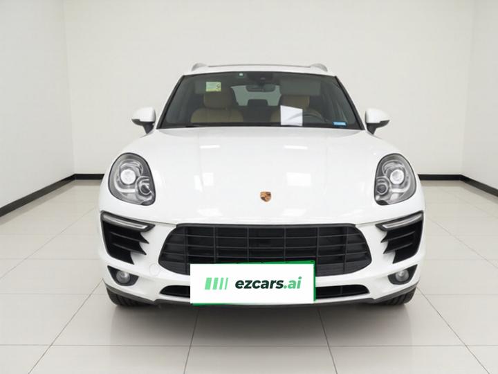 2017 Macan 2.0T photo 2