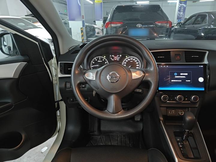 Sylphy 2022 Classic 1.6XE CVT Comfort photo 2