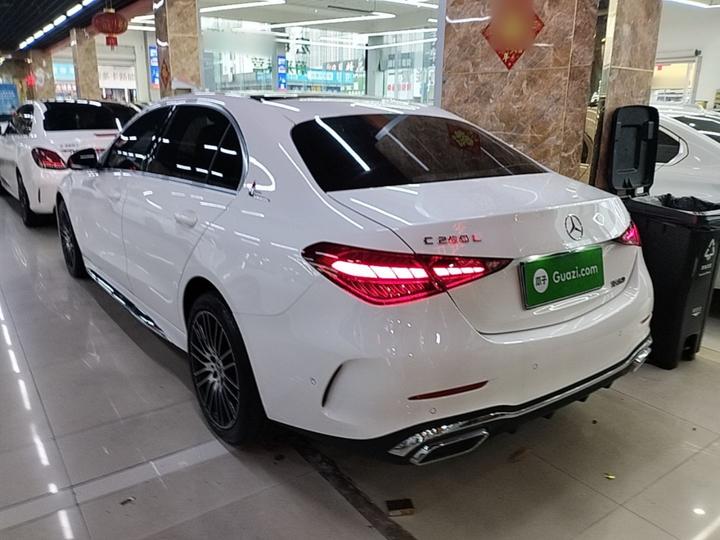 C-Class 2025 Facelift C 260 L Sport photo 4