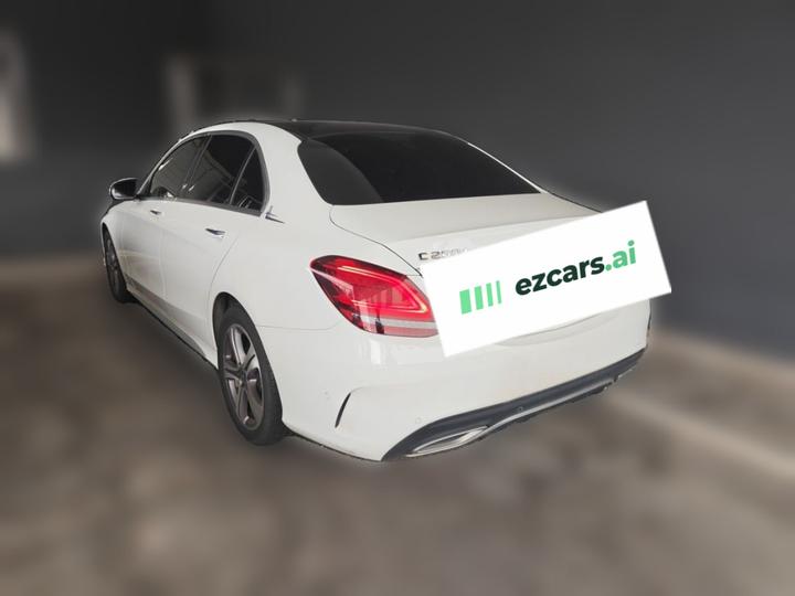 C-Class 2019 Facelift C 260 L Sport photo 4