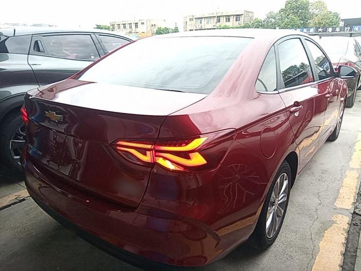 Cruze 2022 320 AT photo 4