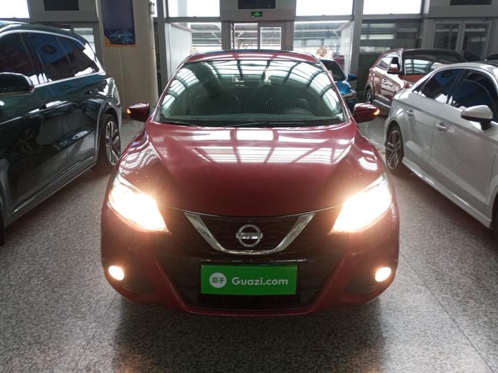 Tiida 2016 1.6L CVT photo 2