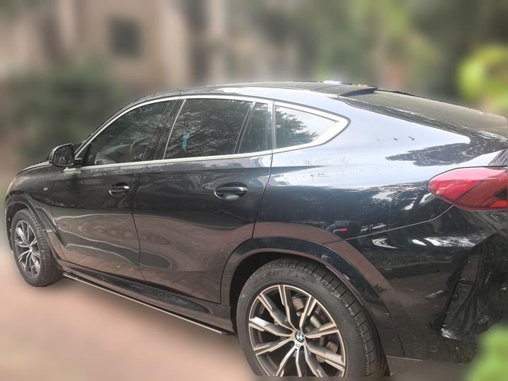 X6 2021 xDrive30i M Sport Package photo 4