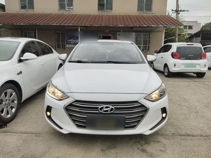 Elantra 2016 1.6L AT Smart Elite photo 2