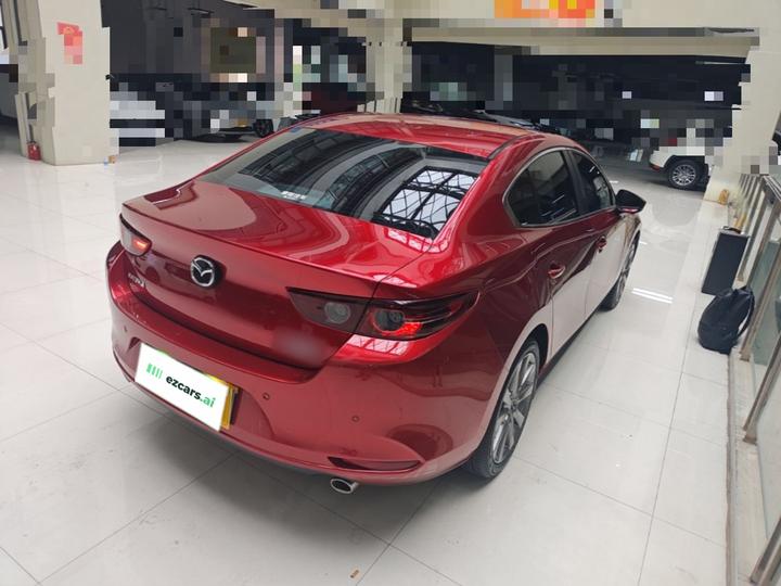 3 Axela 2021 2.0L AT photo 4
