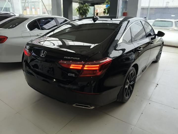 2022 260TURBO Elegant photo 6