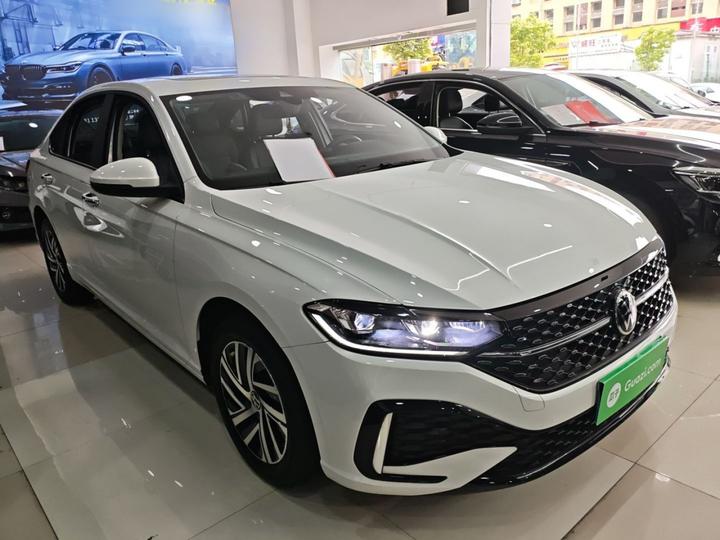Lavida 2024 1.5L AT photo 3