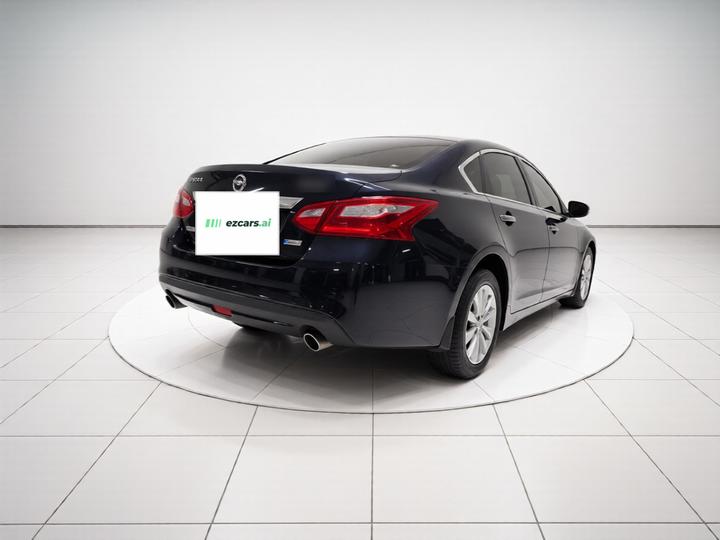 Teana 2016 Facelift 2.0L XL Comfort photo 6