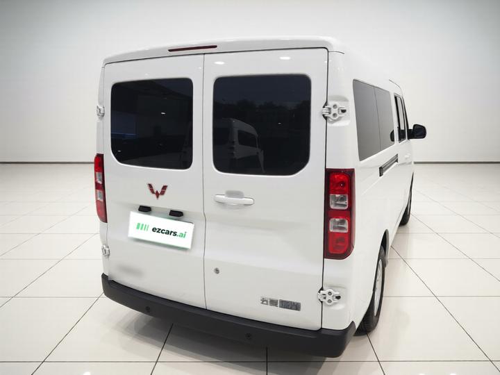 Wuling 2024 300km Comfort Bus 75kW photo 6
