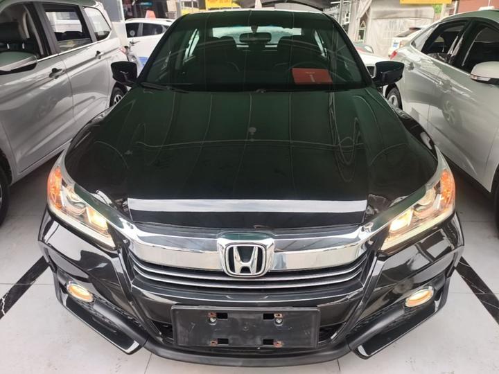 Accord 2016 2.0L Comfort photo 2