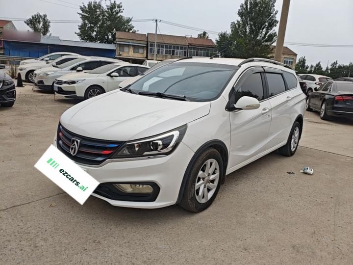 310W 2017 1.5L MT Fashion China V