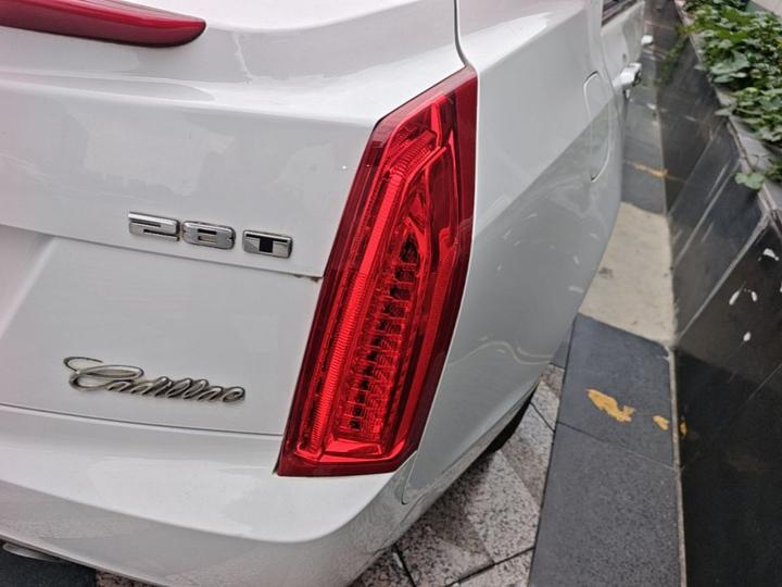 ATS-L 2017 28T Tech photo 7