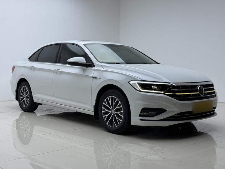 Sagitar 2021 200TSI DSG Comfort Connected photo 3