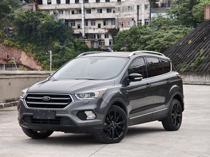 Kuga 2017 EcoBoost 245 AWD Sport