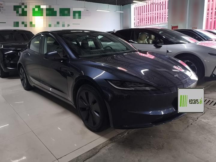 Model 3 2023 RWD photo 5