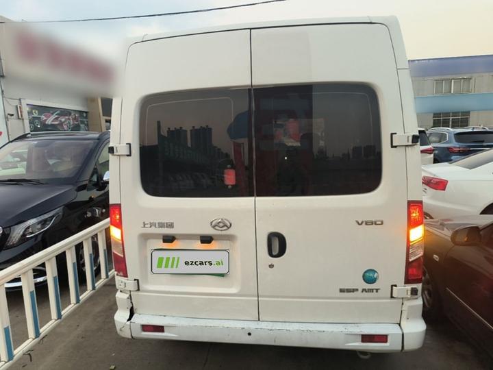 MAXUS V80 2021 2.0T AMT Classic Short Wheelbase 5/6-Seater photo 5
