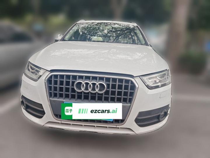 Q3 2015 35 TFSI Comfort photo 2