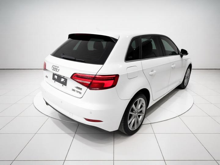 A3 2017 Sportback 35 TFSI Progressive photo 4