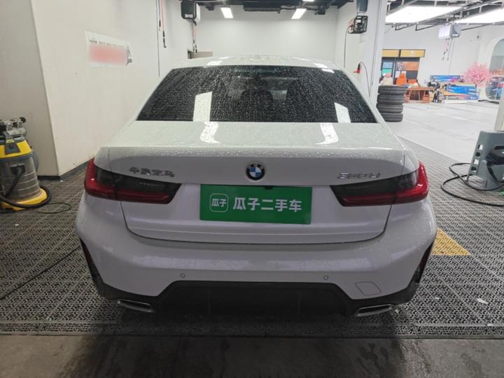 3 Series 2023 320Li M Sport Package photo 3